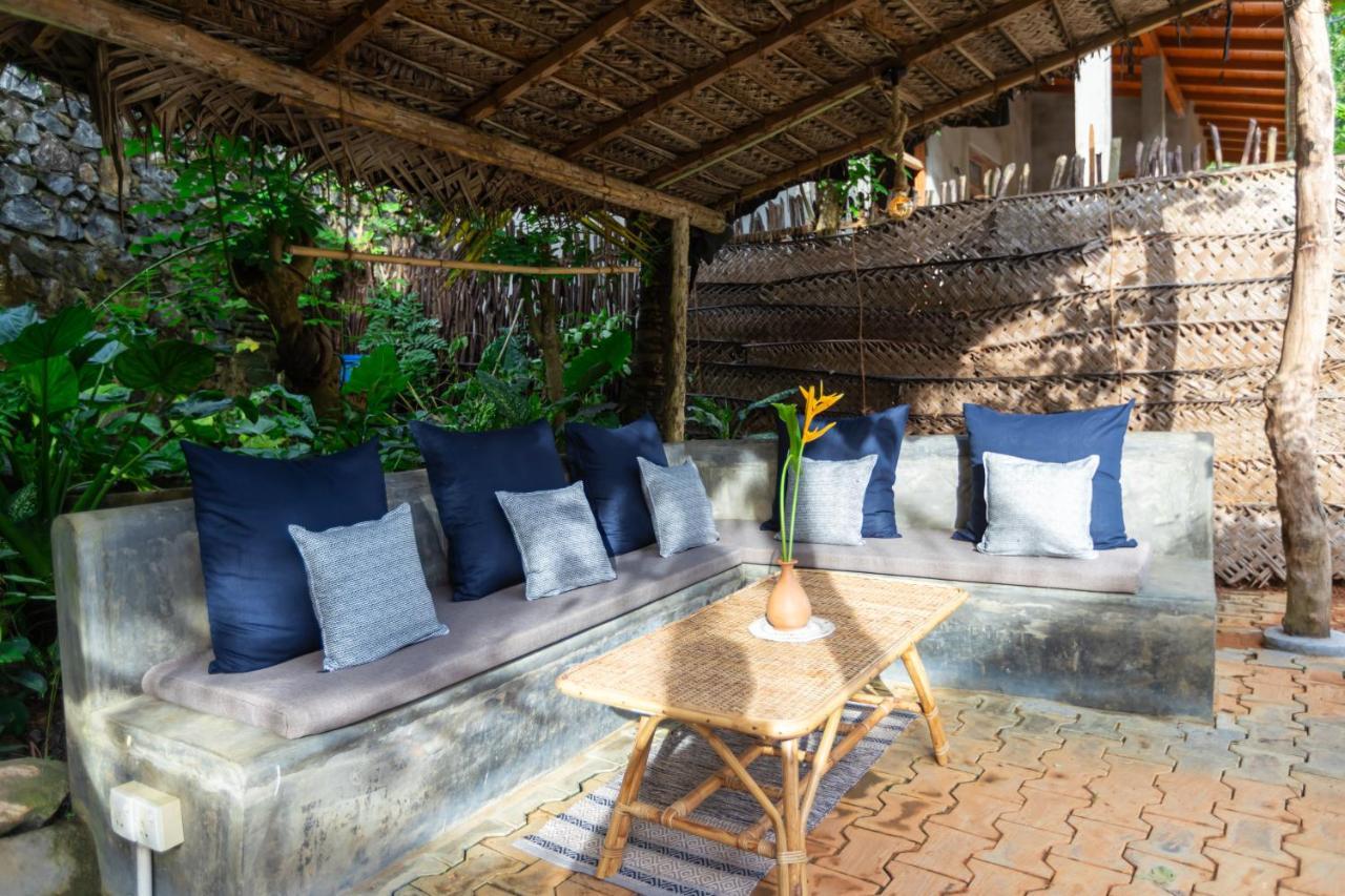 Coconut - Hiriketiya Villa *