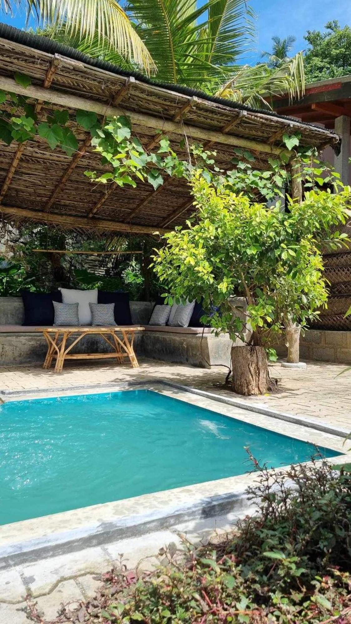 Coconut - Hiriketiya Villa *